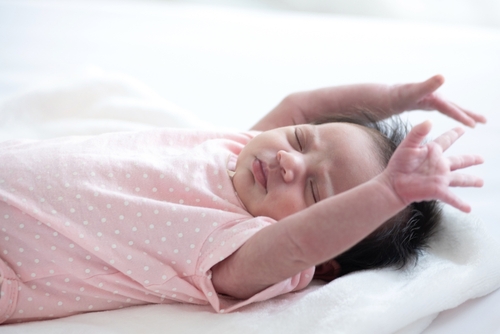 Pourquoi votre nourrisson s’effraie ?