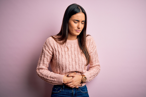 Comprendre les douleurs d’ovulation : causes et conseils