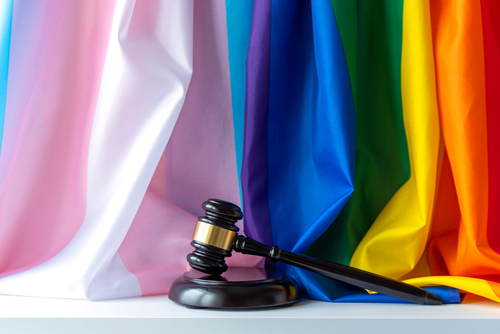 Histoire et évolution des droits LGBTQIA+ : vers un avenir inclusif