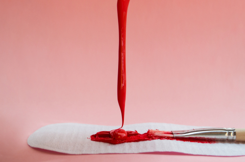 La couleur de vos règles : ce que cela révèle sur votre santé